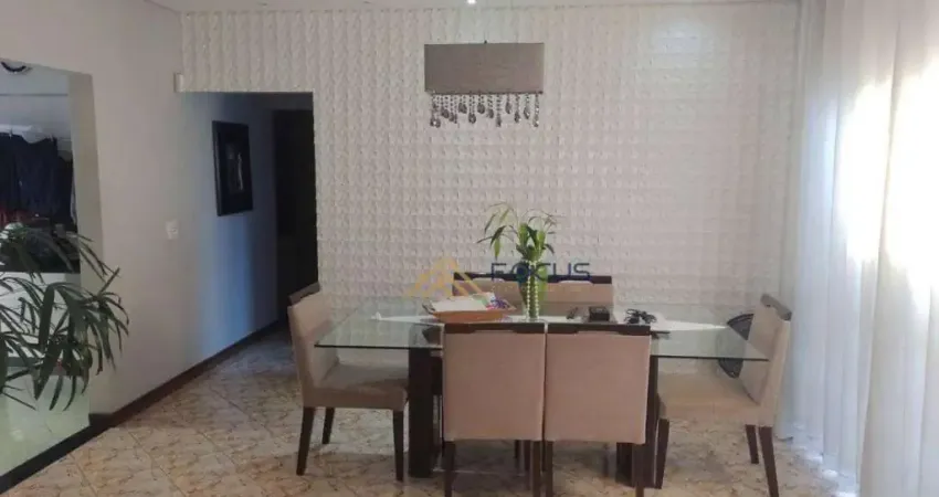 Casa com 3 dormitórios à venda, 123 m² por R$ 830.000,00 - Jardim Paracatu - Jundiaí/SP