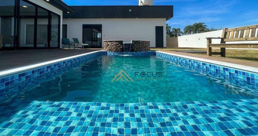 Casa com 3 dormitórios à venda, 340 m² por R$ 2.790.000,00 - Caxambu - Jundiaí/SP