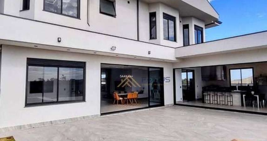 Casa com 3 Suites à venda, 454 m² por R$ 4.300.000 - Condomínio Terra de Caxambu - Jundiaí/SP