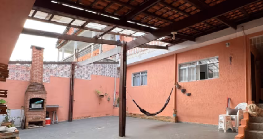 Casa com 3 quartos à venda na Rua da Saudade, Jardim Cotia, Cotia