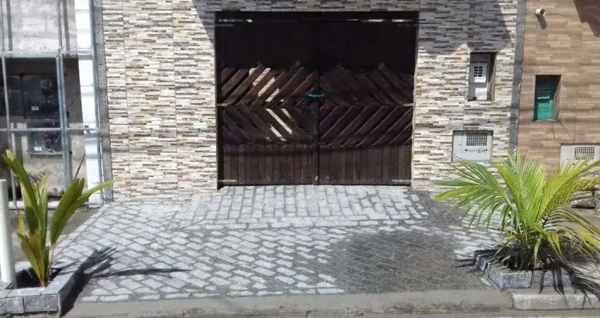 Casa com 2 dormitórios à venda, 70 m² por R$ 220.000,00 - Jussara - Mongaguá/SP