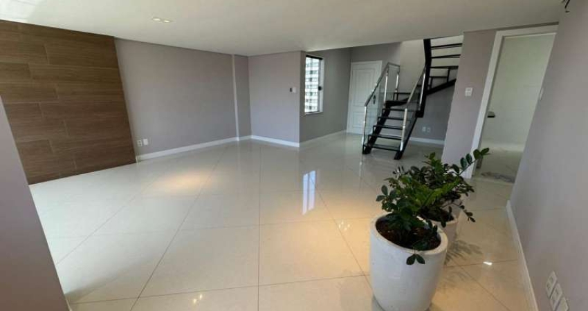 Caminho das Árvores, Apartamento de Cobertura, Para Venda, 03 Quartos, 197m2, Salvador-BA.