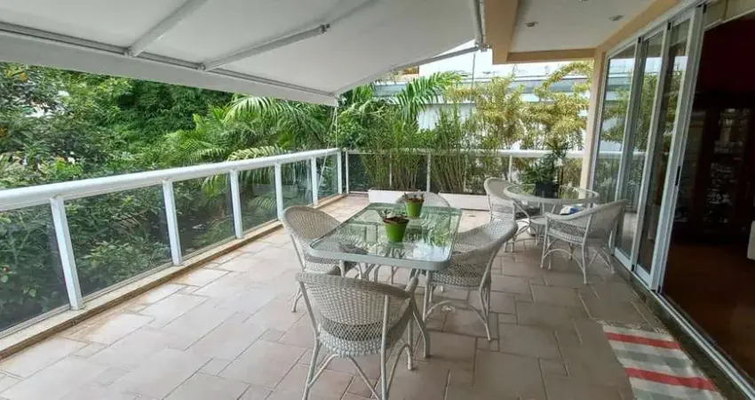 Casa em condomínio fechado com 4 quartos à venda na Rua Faro, Jardim Botânico, Rio de Janeiro