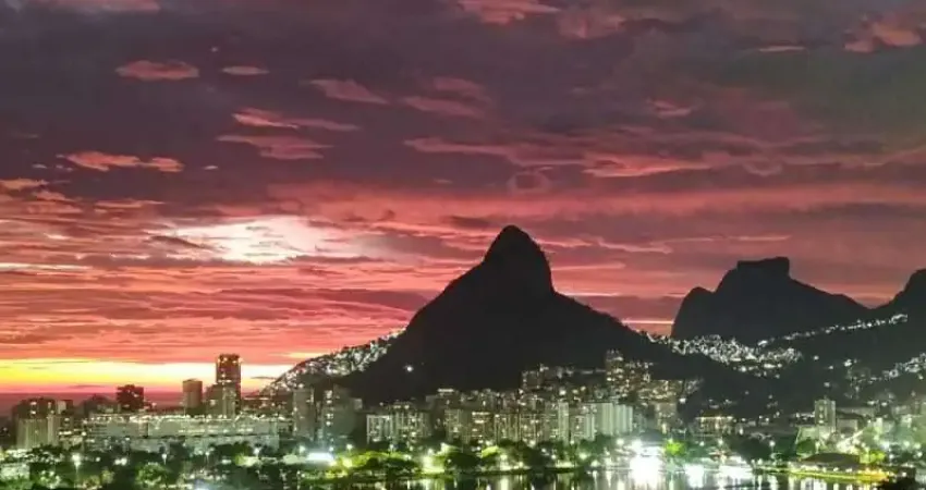 Apartamento com 3 quartos à venda na Avenida Epitácio Pessoa, Lagoa, Rio de Janeiro