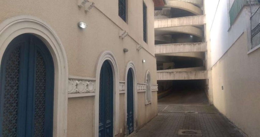 Casa comercial para alugar na Rua General Ribeiro da Costa, Leme, Rio de Janeiro
