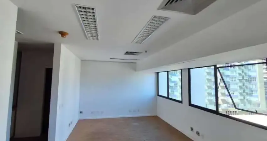 Sala comercial à venda na Avenida das Américas, Barra da Tijuca, Rio de Janeiro