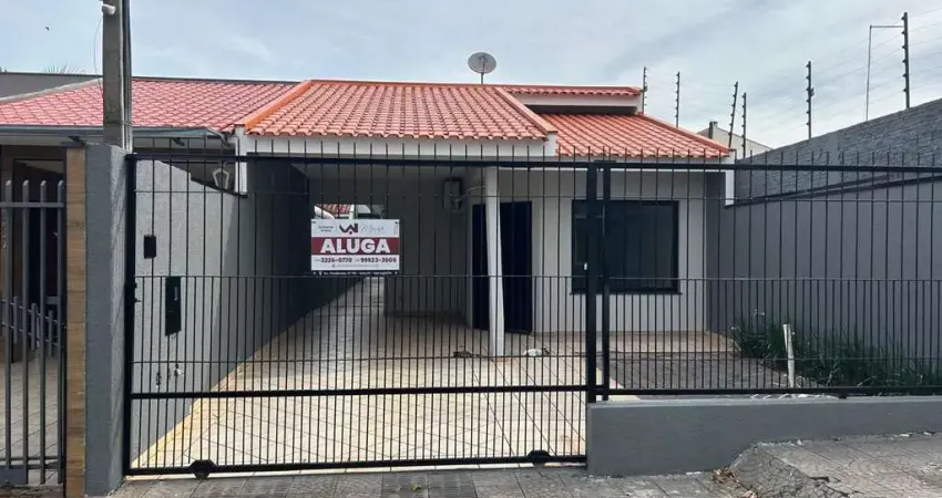 Casa com 3 quartos para alugar na Rua Pára de Minas, 332, Jardim Alvorada, Maringá