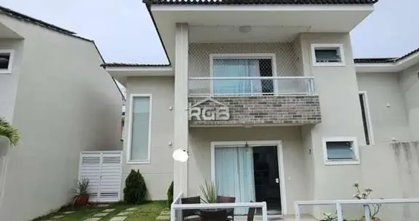 Casa 3/4 com suíte Energia Solar no Miragem em Lauro de Freitas R$ 860.000,00