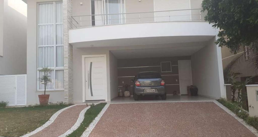 Casa de Condomínio de Alto Padrão no Swiss Park, Campinas-SP: 3 quartos, 3 suítes, 3 salas, 5 banheiros, 4 vagas, 248m². Aproveite!