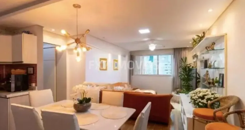 Apartamento à venda em Campinas-SP: 4 quartos, 1 suíte, 3 salas, 3 banheiros, 1 vaga de garagem, 130m² - Centro.