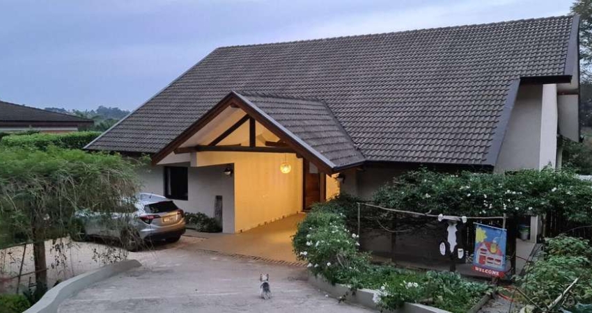 Casa em condomínio fechado com 3 quartos à venda na Rua Nice, 5555, Jardim Mediterrâneo, Cotia