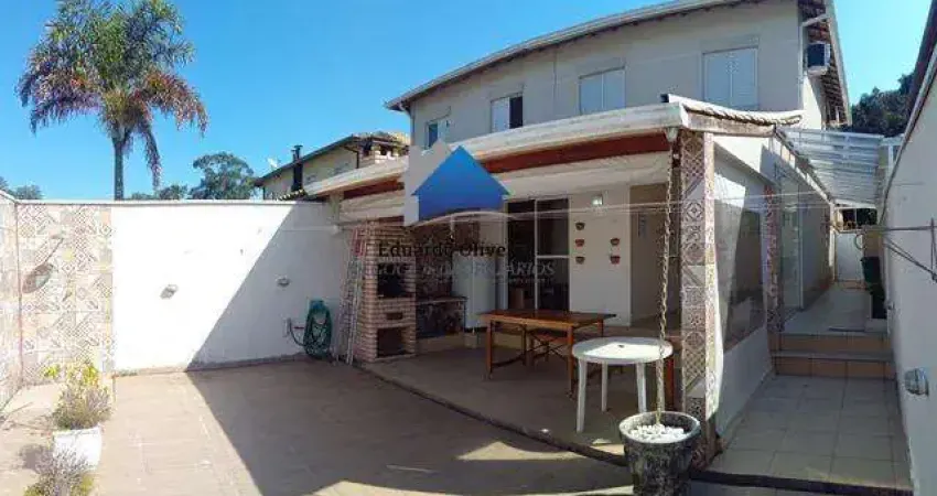 Casa em condomínio fechado com 3 quartos à venda na Rua Guarujá, 175, Centro, Cotia