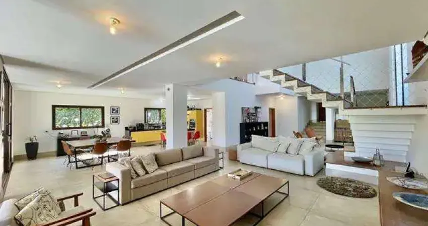Casa de Alto Padrão 6 suites no Condomínio Vintage Arte de Morar