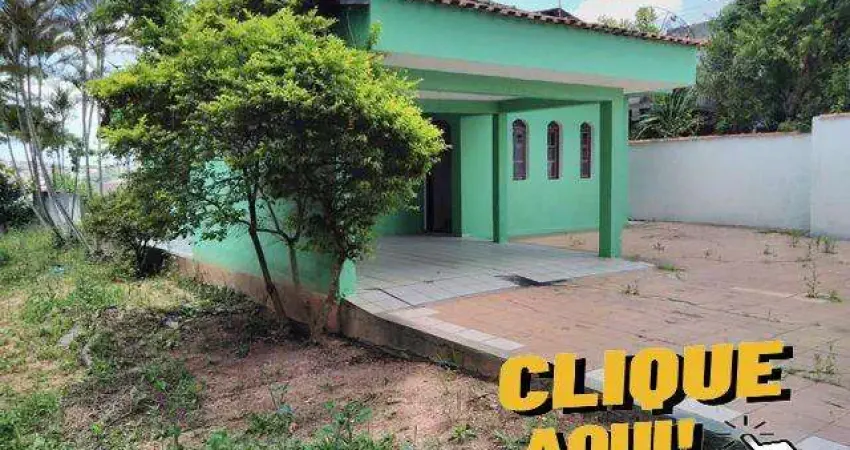 Casa térrea fora de condomínio em Vargem Grande Paulista