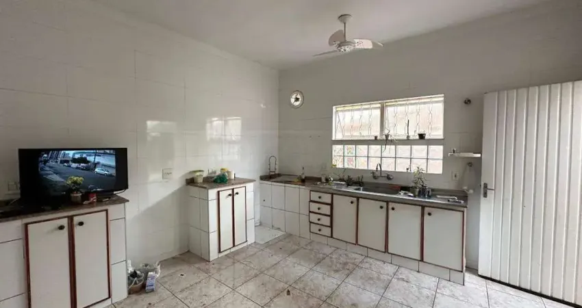 Casa à venda, 3 quartos, 1 vaga, Alemães - Piracicaba/SP