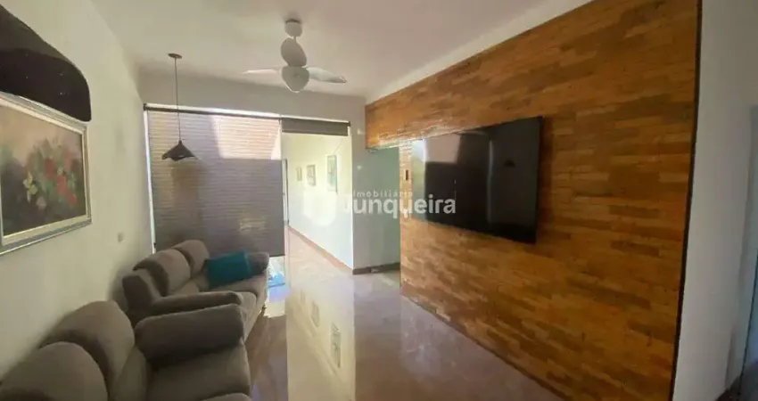 Casa à venda, 2 quartos, 1 suíte, 3 vagas, Parque Santa Terezinha - Piracicaba/SP