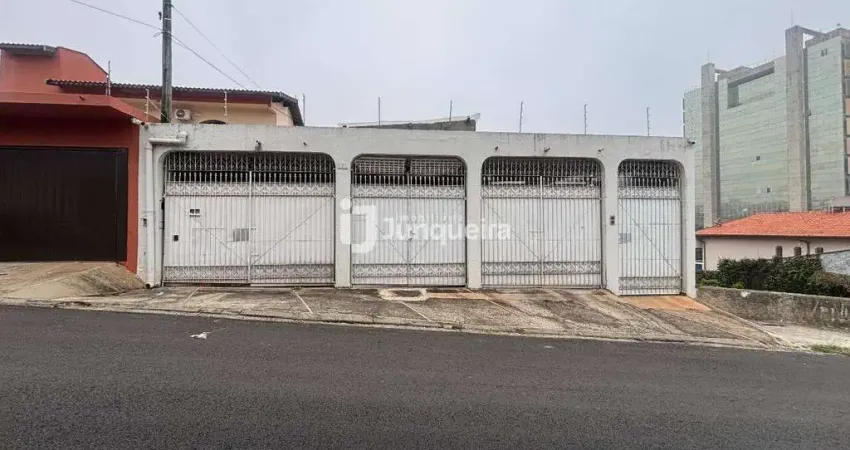 Casa à venda, 3 quartos, 1 suíte, 3 vagas, Centro - Piracicaba/SP