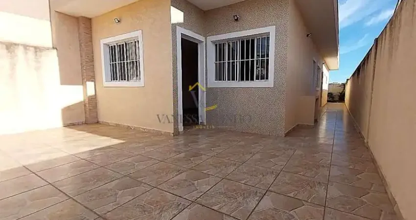 Casa para Locação em Atibaia, Nova Atibaia, 3 dormitórios, 1 suíte, 2 banheiros, 2 vagas