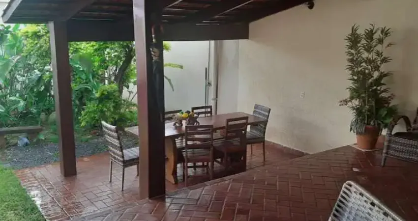 Casa para venda em goiânia, recreio do funcionário público, 4 dormitórios, 2 suítes, 3 banheiros, 4 vagas