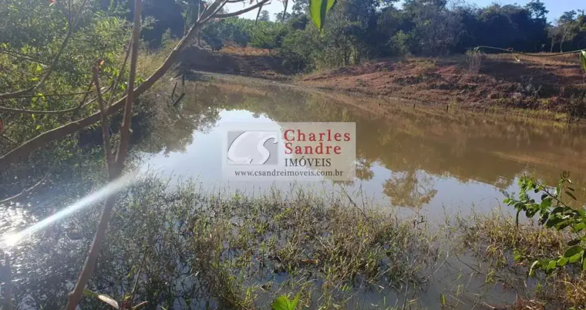 Chácara para Venda em Petrolina de Goiás, Zona Rural, 1 dormitório, 1 banheiro, 1 vaga