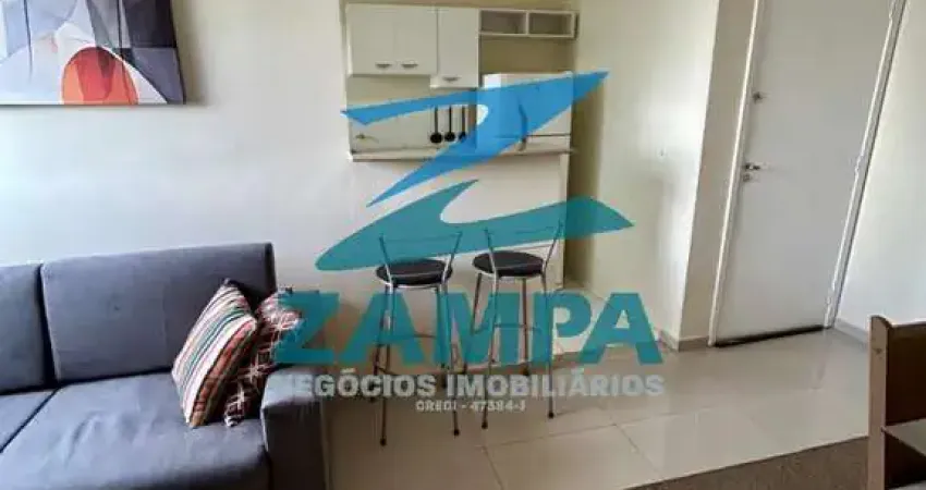 Apartamento mobiliado com 2 quartos, cozinha com armários, banheiro com box e 1 vaga de garagem