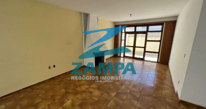 CASA COMERCIAL/RESIDENCIAL NO VIANELO COM 3 QUARTOS + 7 SALAS E 5 VAGAS COBERTAS
