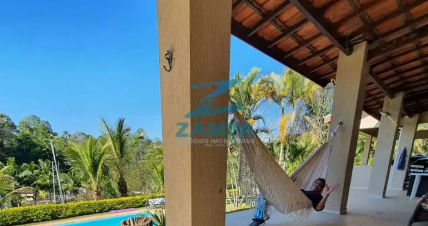 Chacara p/ venda ou locação com casa de 4 quartos, 3 salas, espaço gourmet, toda mobiliada