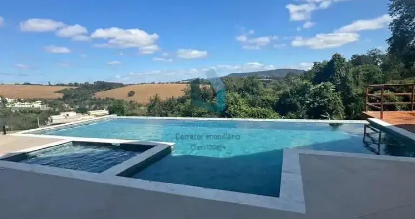 Casa no Condomínio Village Ipanema 2 em Araçoiaba da Serra