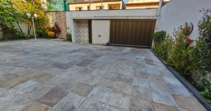 Casa com 5 quartos à venda na Rua Eduardo Barros Leal, São Gerardo, Fortaleza