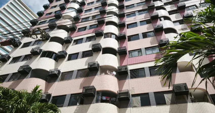 Belo apartamento à venda totalmente projetado em andar alto com 2 quartos no bairro meireles em fortaleza ceará