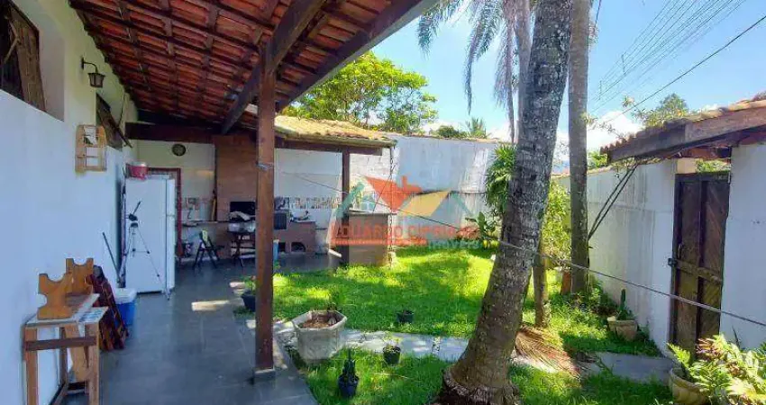 Casa com 5 dormitórios à venda, 195 m² por R$ 850.000,00 - Praia das Palmeiras - Caraguatatuba/SP