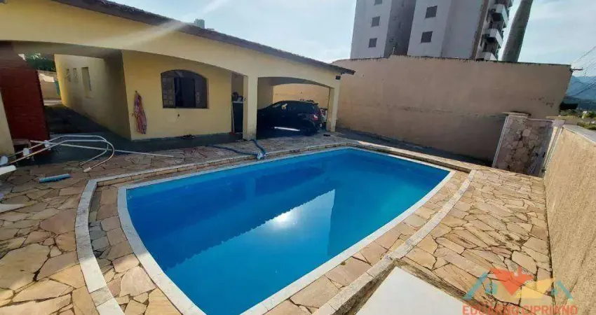 Casa com 3 dormitórios à venda, 280 m² por R$ 1.100.000,00 - Prainha - Caraguatatuba/SP