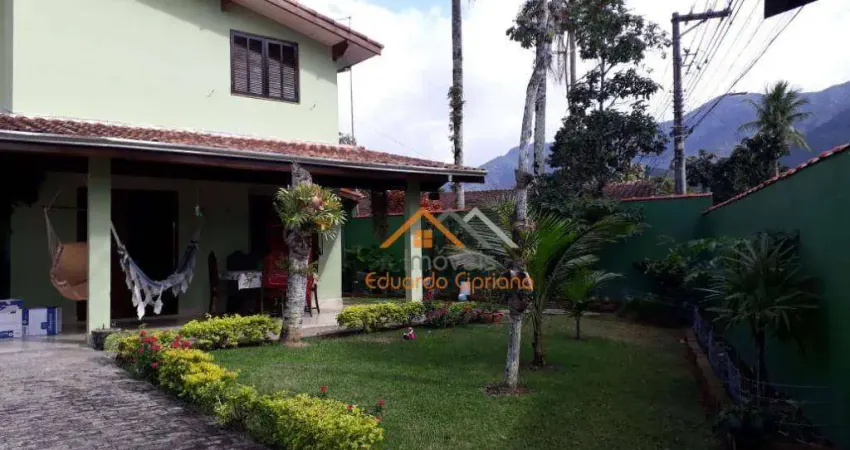 Casa com 5 dormitórios à venda, 180 m² por R$ 900.000,00 - Massaguaçu - Caraguatatuba/SP