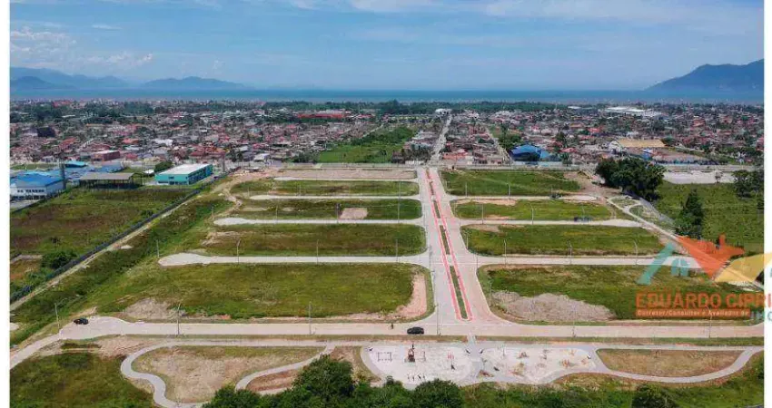 Terreno à venda, 150 m² por R$ 150.000 - Caraguatatuba/SP