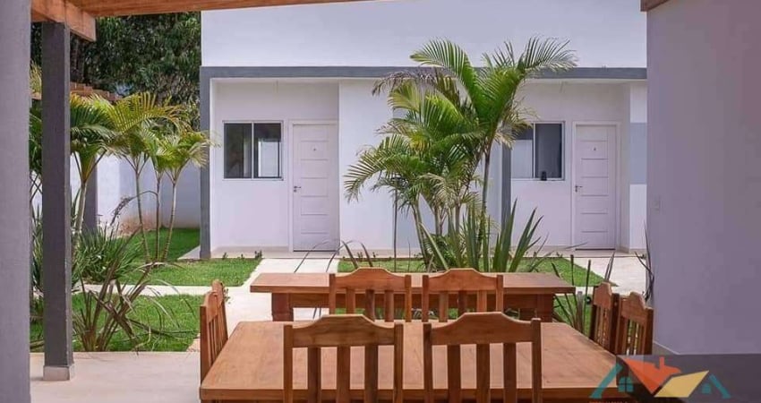 Village com 2 dormitórios à venda, 60 m² por R$ 285.000,00 - Capricórnio II - Caraguatatuba/SP