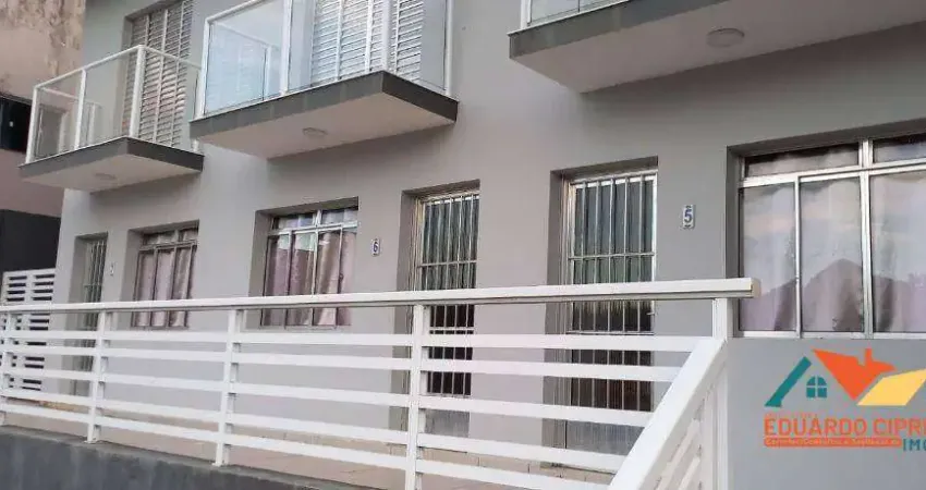 Sobrado com 2 dormitórios para alugar por R$ 2.000,00/mês - Massaguaçu - Caraguatatuba/SP