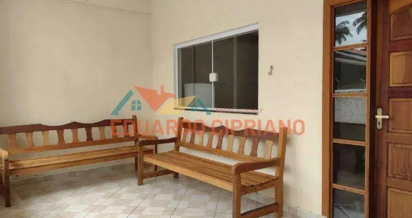 Casa com 4 2 casas cada uma com 2 dormitórios à venda, 151 m² por r$ 900.000 - centro - caraguatatuba/sp