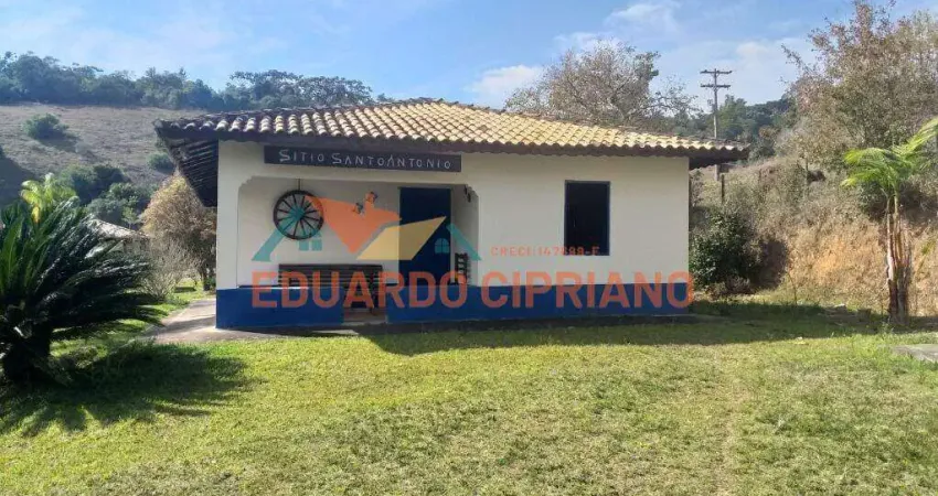 Sítio com 2 dormitórios à venda, 44606 m² por r$ 1.200.000,00 - capim da angola - paraibuna/sp