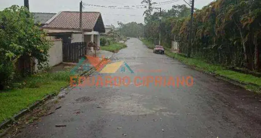 Vende-se terreno de 300 m² com escritura definitiva na praia de massaguaçu. venha morar perto do mar e sentir o frescor da mata atlântica.