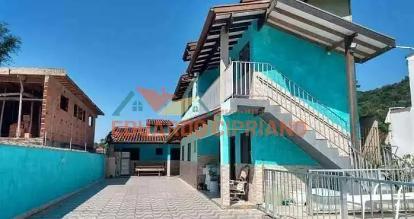 Três casas com 2 quartos cada uma r$ 800.000 - massaguaçu - caraguatatuba/sp