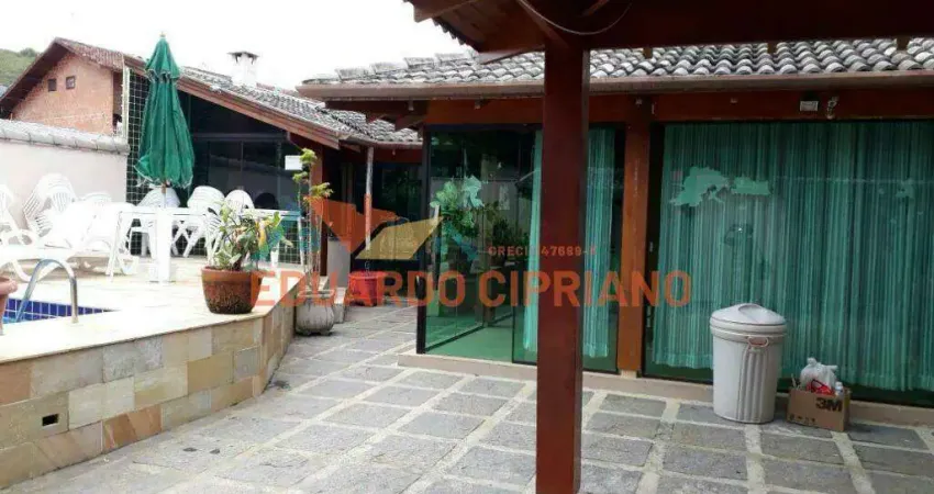 Casa com 4 dormitórios à venda, 199 m² por r$ 1.300.000,00 - prainha - caraguatatuba/sp