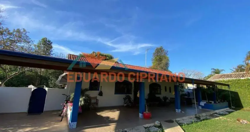 Casa exclusiva à venda em village paineiras, pindamonhangaba – 390 m² de área privativa