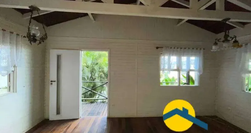 Casa duplex em condomínio à venda em Itaipu - Niterói- Rio de janeiro