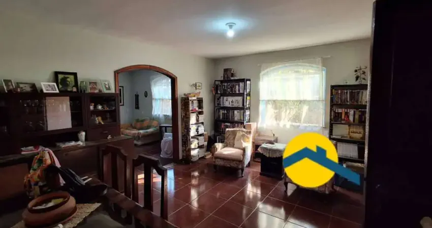 Casa com 4 quartos à venda na Rua Luiz Sobral, Maria Paula, Niterói