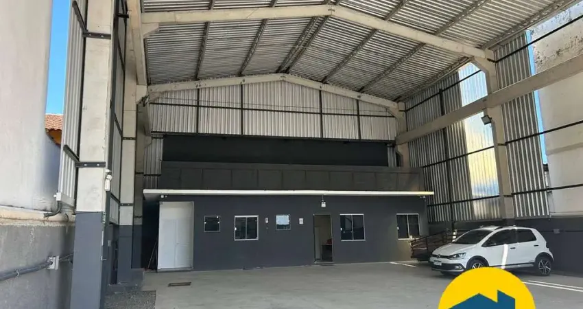 Barracão / Galpão / Depósito com 2 salas à venda na Avenida Central Ewerton Xavier, Maravista, Niterói