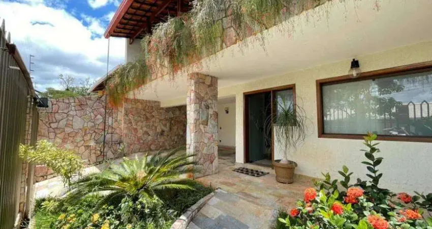 Casa com 4 quartos à venda na Rua Ivartt Maria Mota, São João Batista, Belo Horizonte