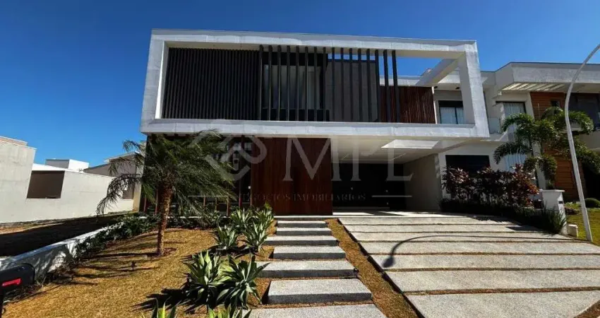 Sobrado à venda no maria dulce com 5 suítes, churrasqueira e piscina