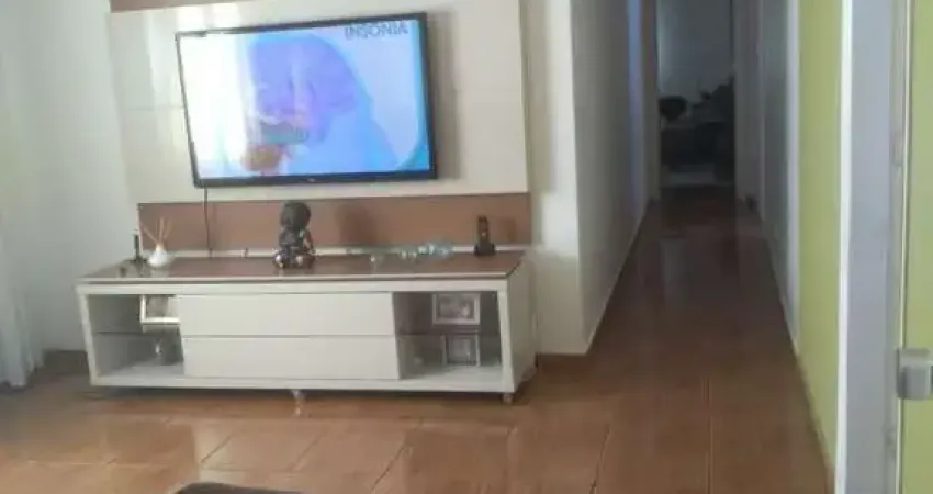 Vende-se apartamento de 2 dormitórios/ Garagem Fechada/Jardim Paraiso/ SV