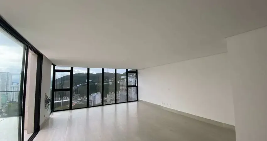 Vende-se Cobertura de 3 dormitórios/ Nova/ José Menino