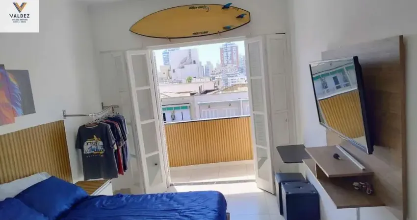 Vende-se apto de 1 dorm porteira fechada/sacada vista mar/sala/cozinha/wc/vaga para moto